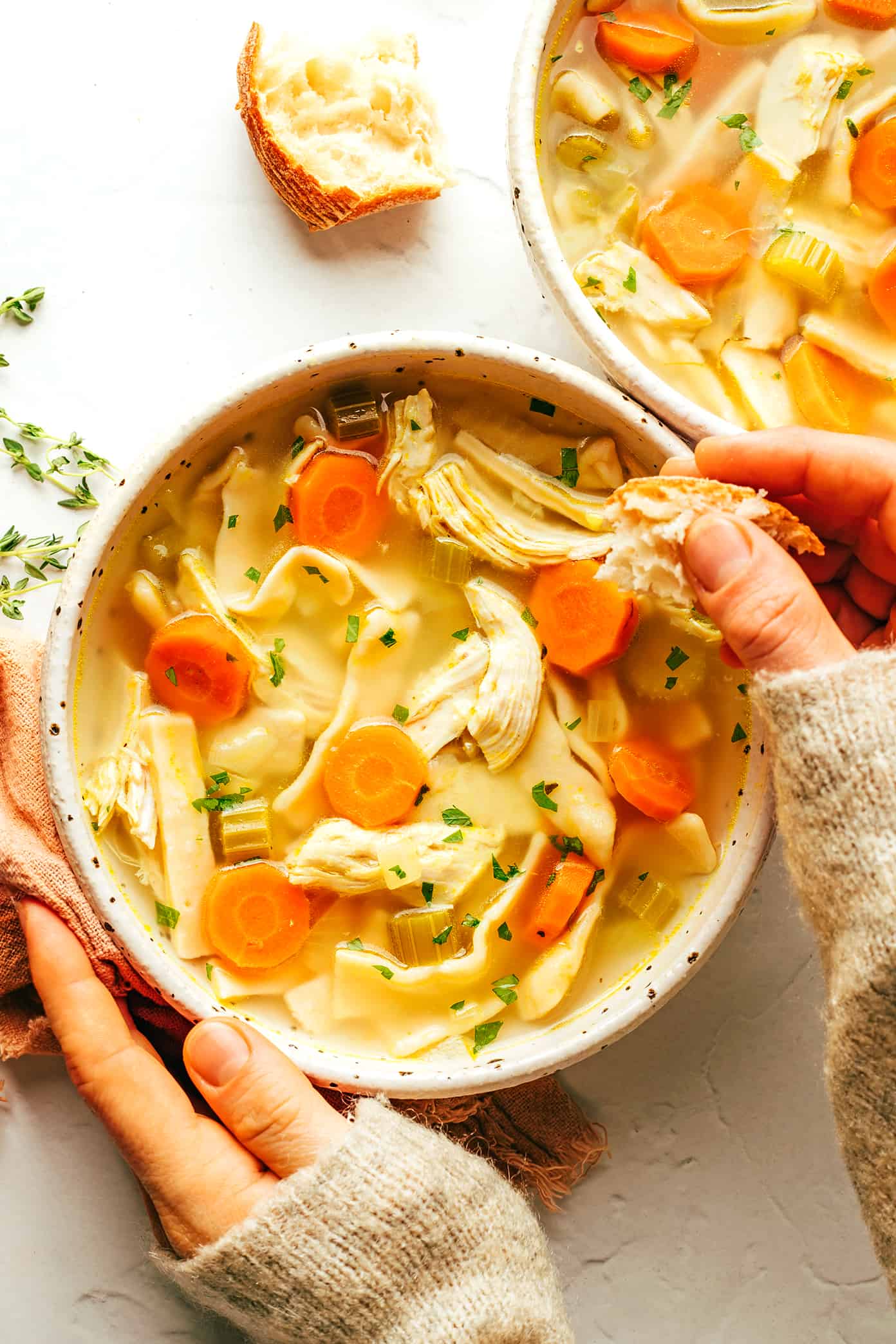 A mais aconchegante sopa de macarrão com frango